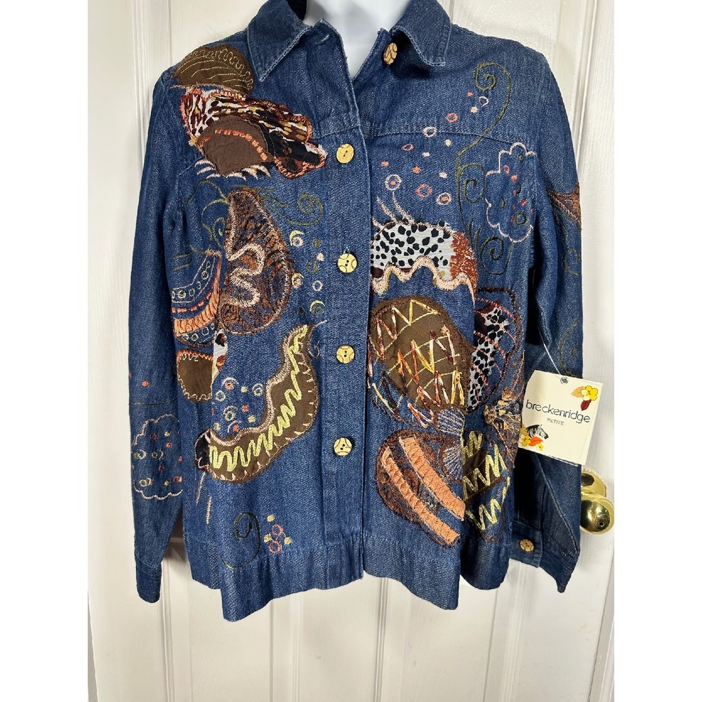 Breckenridge Denim Jacket Embroidered Animal Kingdom‎ Button Up Petite Medium